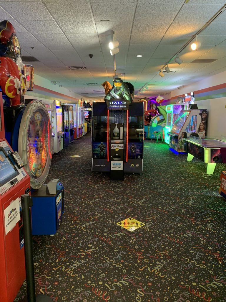 Amusement Machines for Rent | Pinball and Gumball Machines